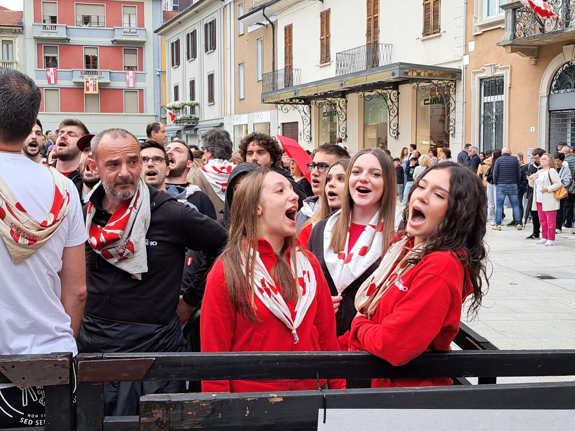 legnano-traslazione croce palio12