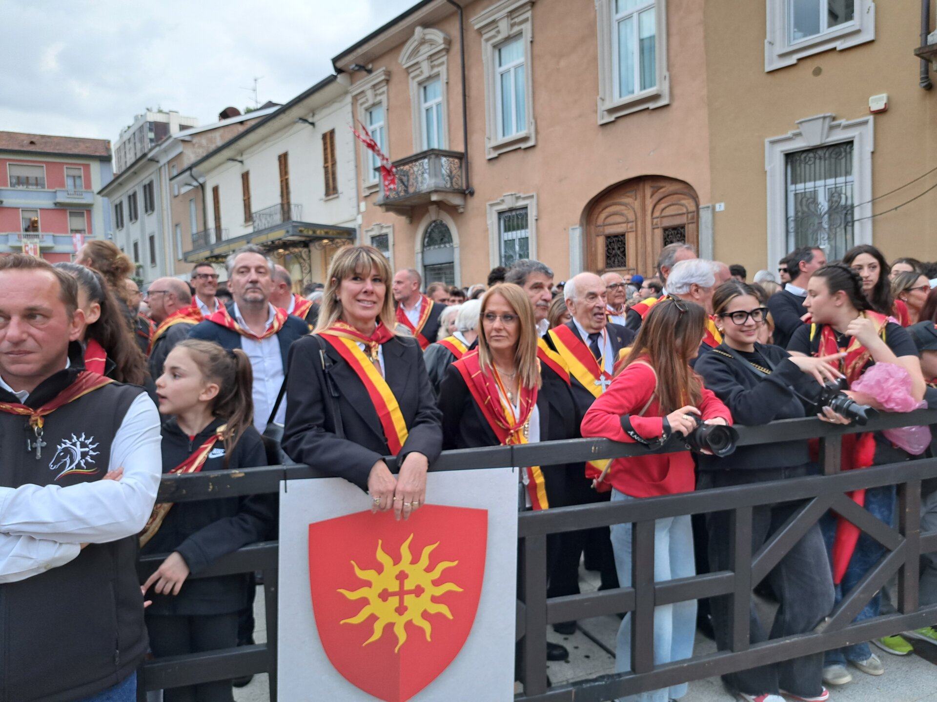 legnano-traslazione croce palio18