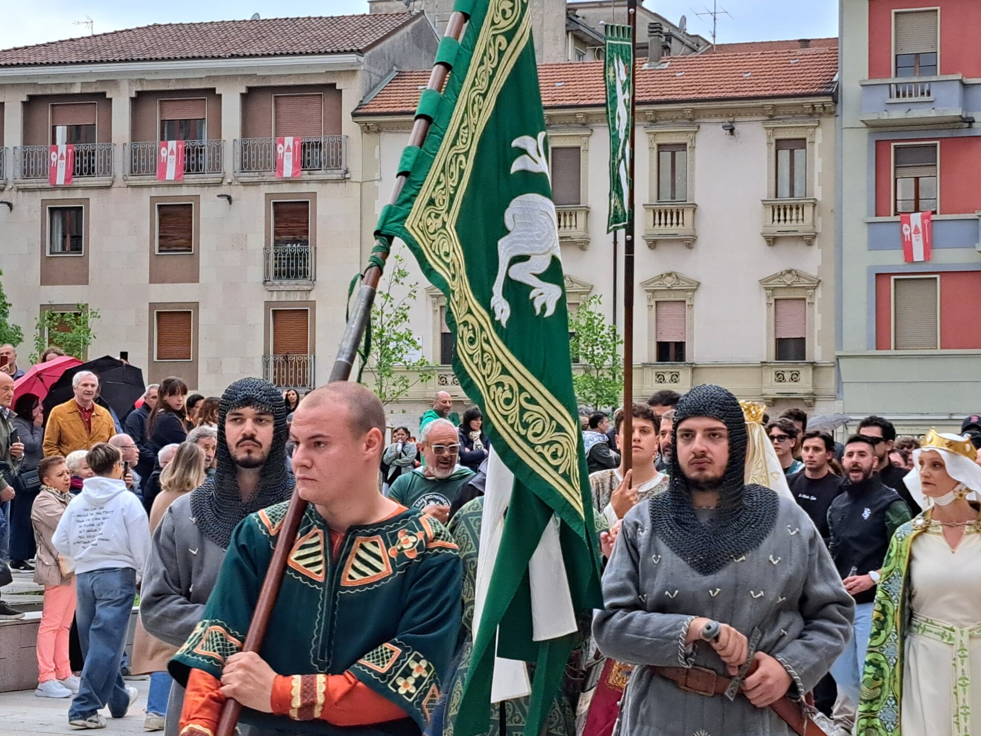 legnano-traslazione croce palio32