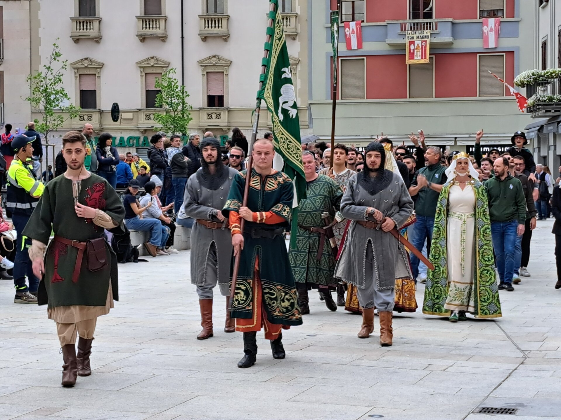 legnano-traslazione croce palio34