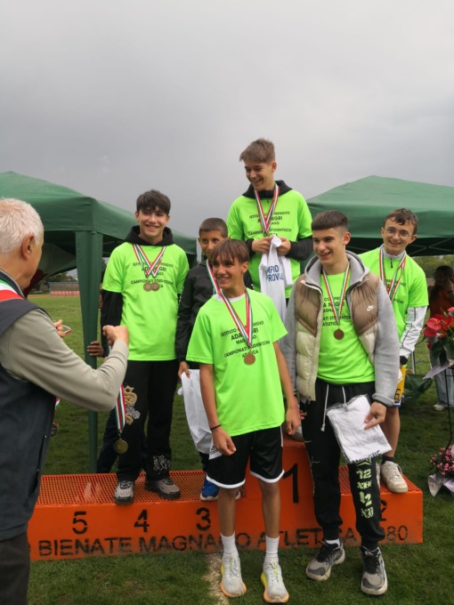 Gli studenti delle medie sono campioni provinciali di atletica