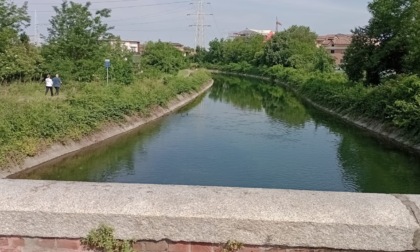 Due persone tratte in salvo dal canale Villoresi