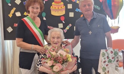 La signora Angela festeggia 107 anni