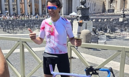 Ciclofiaccolata in solitaria da Roma a Boffalora: 700 km in tre giorni in memoria di suo padre