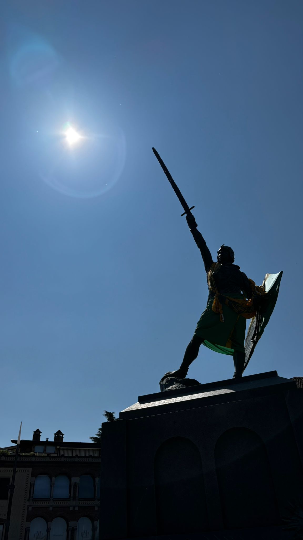 Visita monumento guerriero Legnano