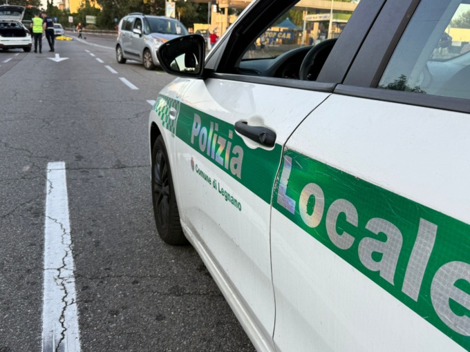 Tragico schianto su viale Toselli, morto un motociclista di 56 anni