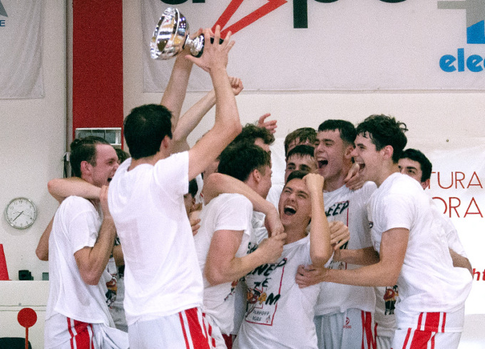 I Knights vincono il campionato con gli under 17 e 19