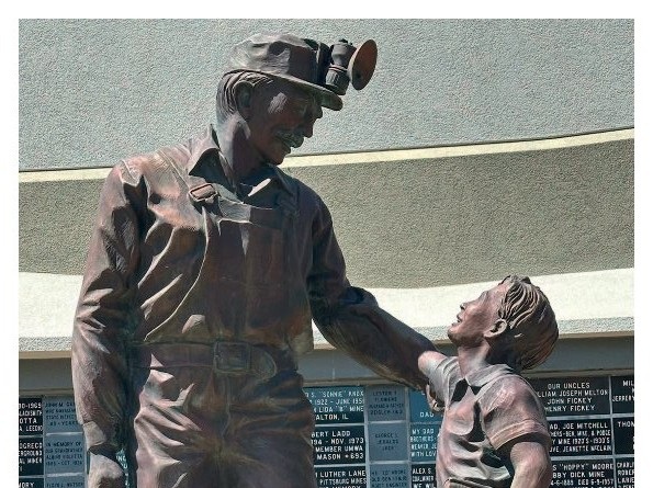 Uno speciale annullo postale per celebrare il gemellaggio Cuggiono-Herrin nel decimo anniversario