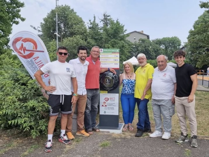 Nuovo defibrillatore in paese, è il 25esimo