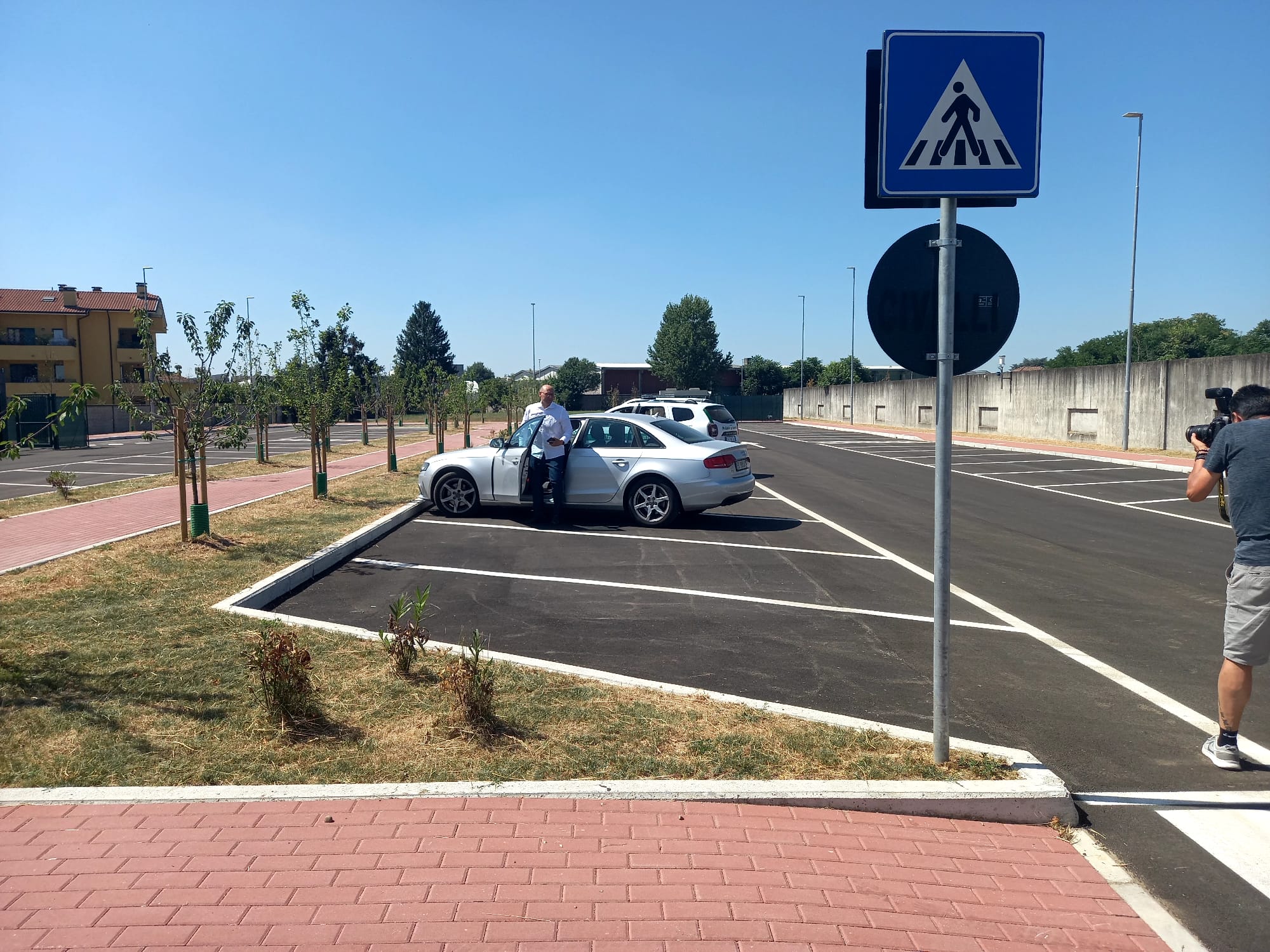parabiago inaugurazione gruppo cap giugno 2025 tre