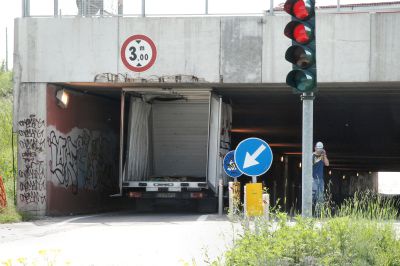 Circolazione: modifiche in via Battisti e in via Figino