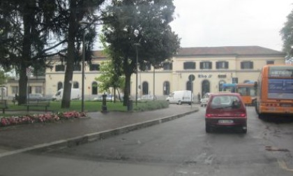 Rapina una donna in stazione: arrestato 27enne irregolare sul territorio