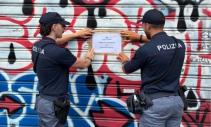 Schiamazzi e calci contro un'auto di passaggio: chiuso per 7 giorni l'"Est bar"
