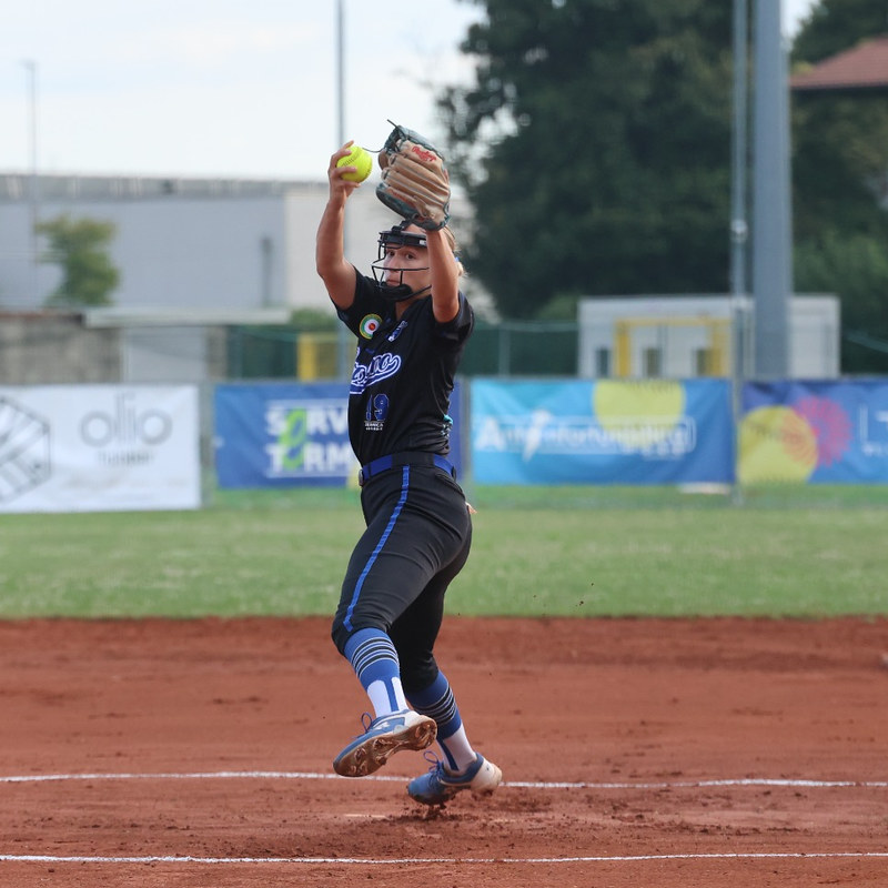 Christina Toniolo dell'Inox Team Saronno in azione durante gara1 delle semifinali (Laura Massarenti - FIBS)