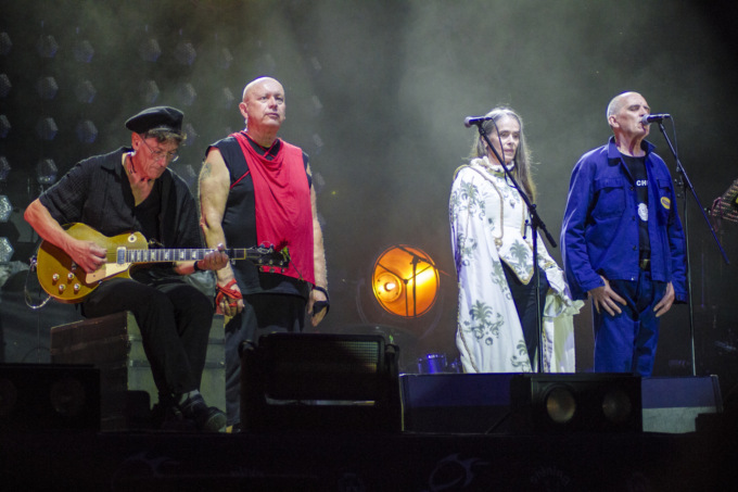 Sempre fedeli alla linea, il punk filosovietico dei Cccp apre il Rugby Sound 2025