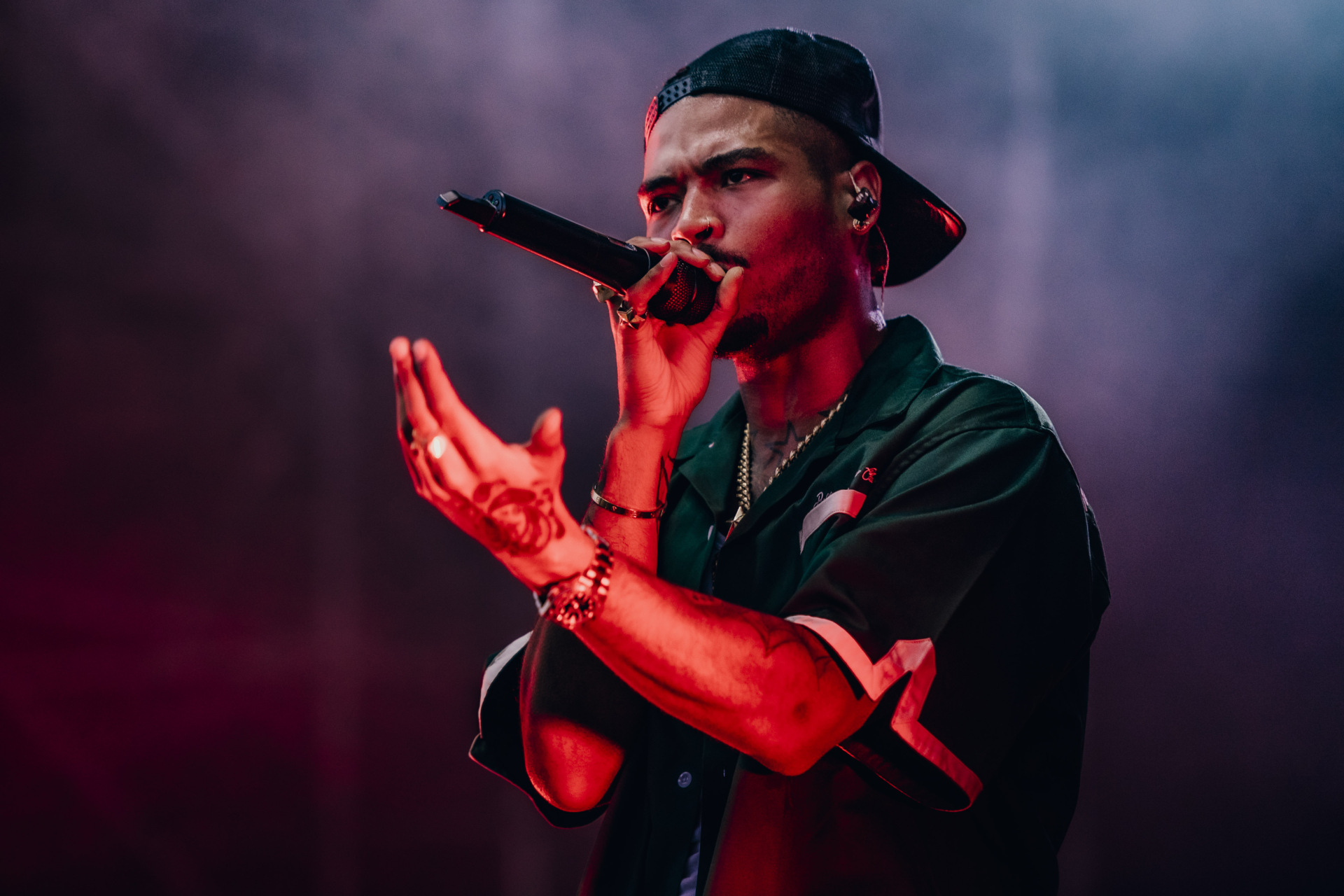 Il Rugby Sound e Legnano sono stati travolti dal rap di Guè che ha animato il venerdì sera della manifestazione Artie5 x stampa-10