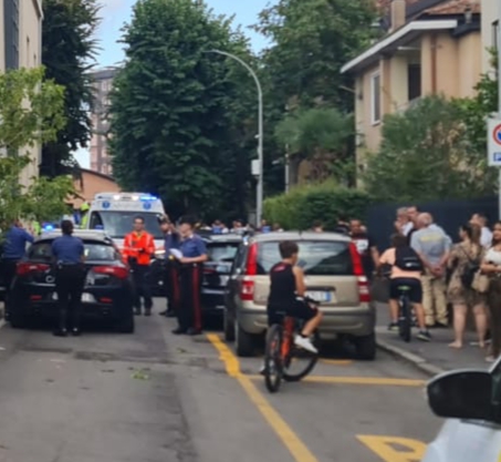 Giovane di 21 anni accoltellato: indagano i Carabinieri