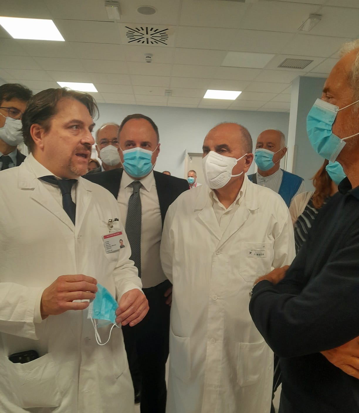 cuggiono-visita bertolaso ospedale6