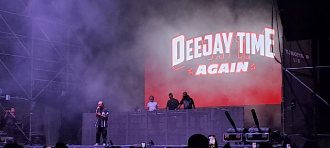 Rugby Sound, il “Deejay Time” fa ballare tutti con Albertino, Molella, Fargetta e Prezioso