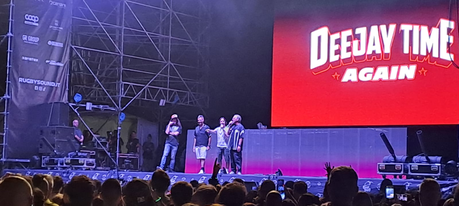 d3