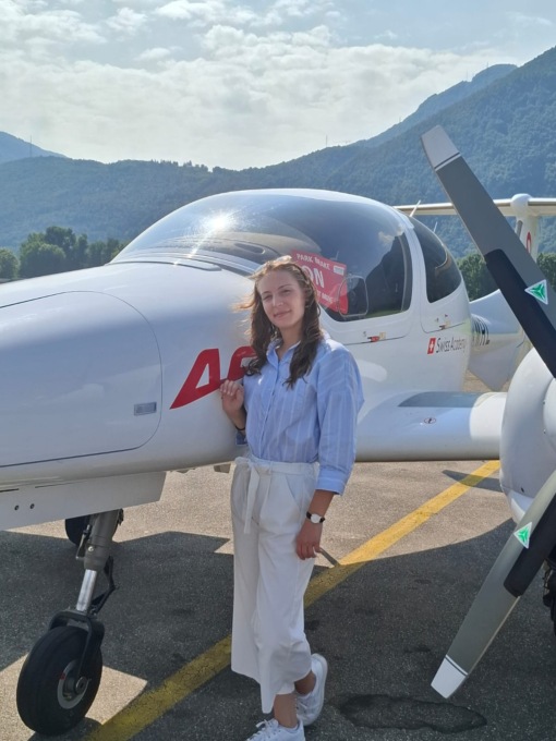 A vent’anni diventa pilota di aerei: l’incredibile storia di Lucrezia Brandolini