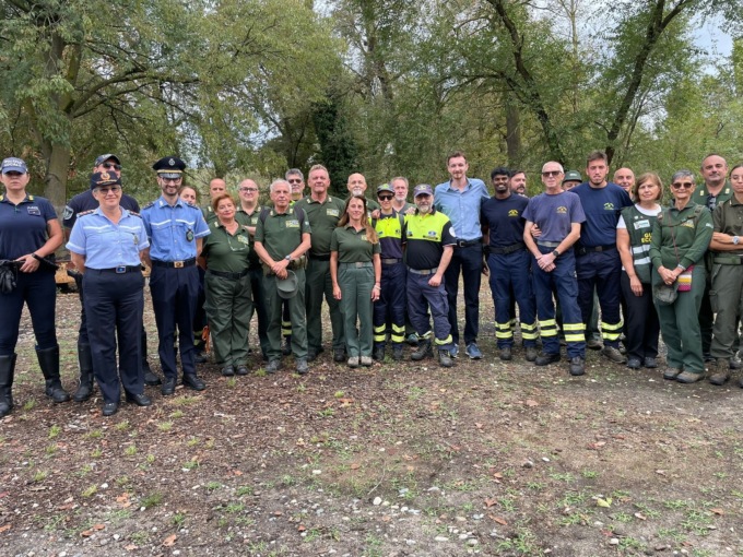 Ripulita dai  rifiuti la spiaggia del Ticino a Bià