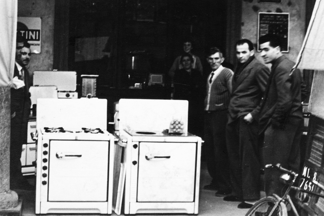 Cento candeline per Carlo Barni, il re degli elettrodomestici