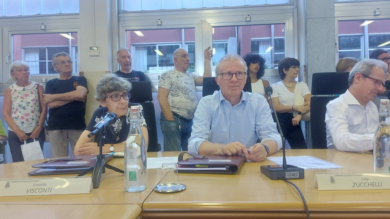 I consiglieri di NovateSì lasciano la maggioranza, ma il vicesindaco resta in carica