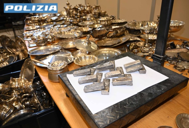 Sequestrati 324 chili di argenteria e 60mila euro in contanti