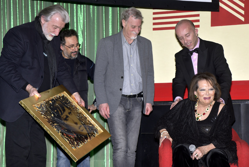 Addio a Claudia Cardinale: "Conservo ancora la rosa che mi regalò"