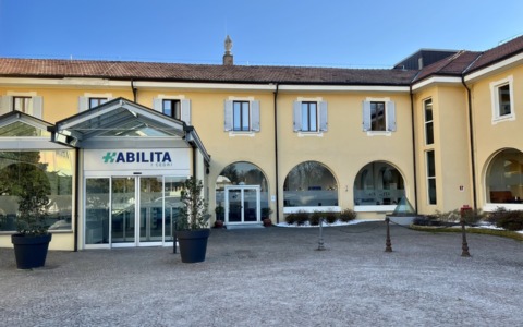 Artrosi al ginocchio: quando intervenire e come si cura