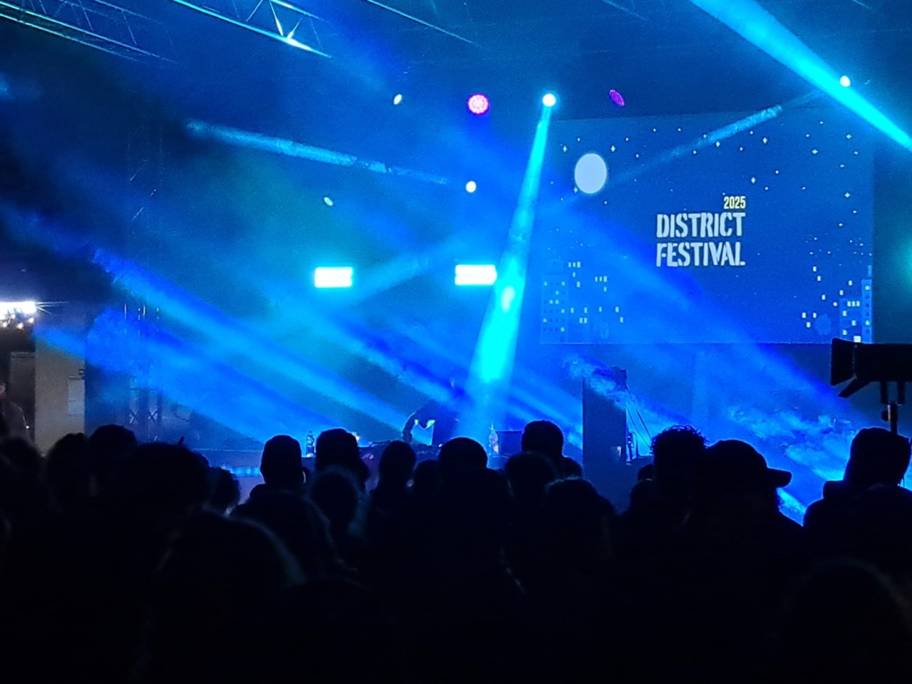 Un successo la prima serata del District Festival 2025