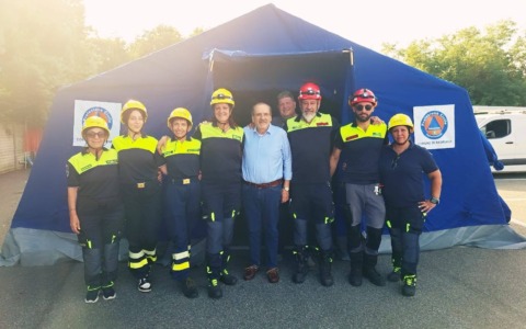 Nuova tenda per la Protezione Civile