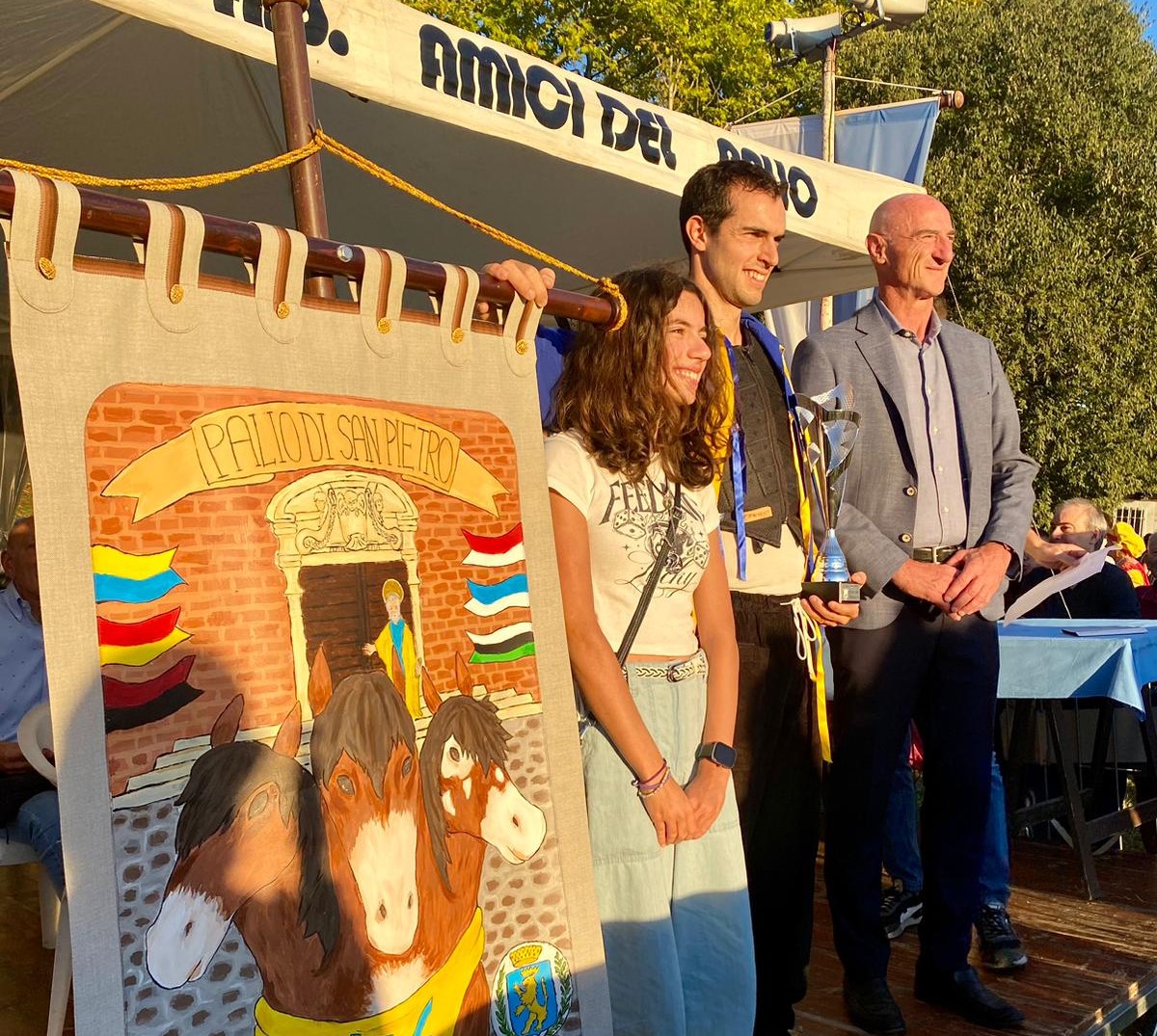 Il Palio di Abbiategrasso va alla contrada del Gallo