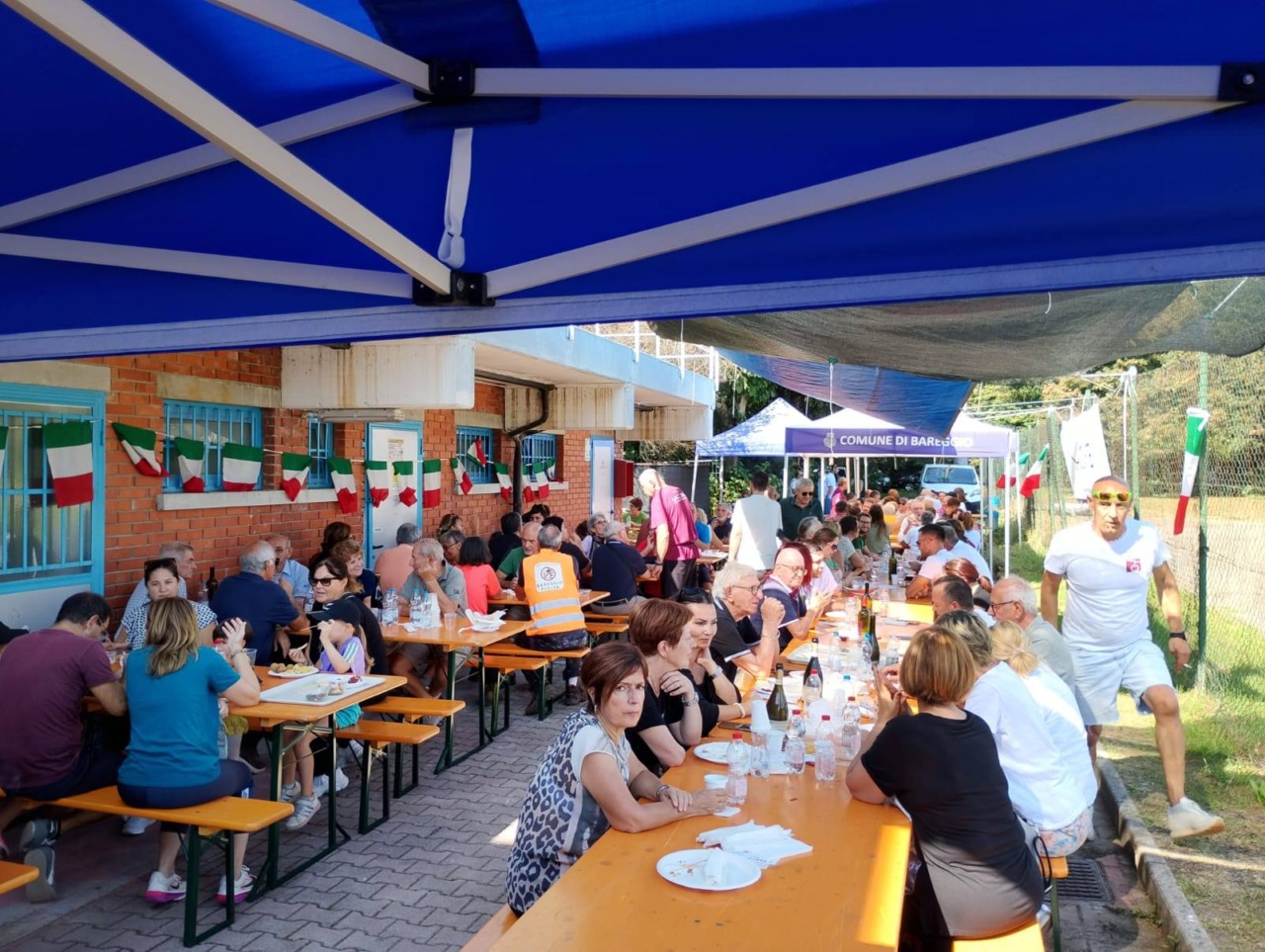 Pranzo della domenica: duecento persone per promuovere la cucina italiana