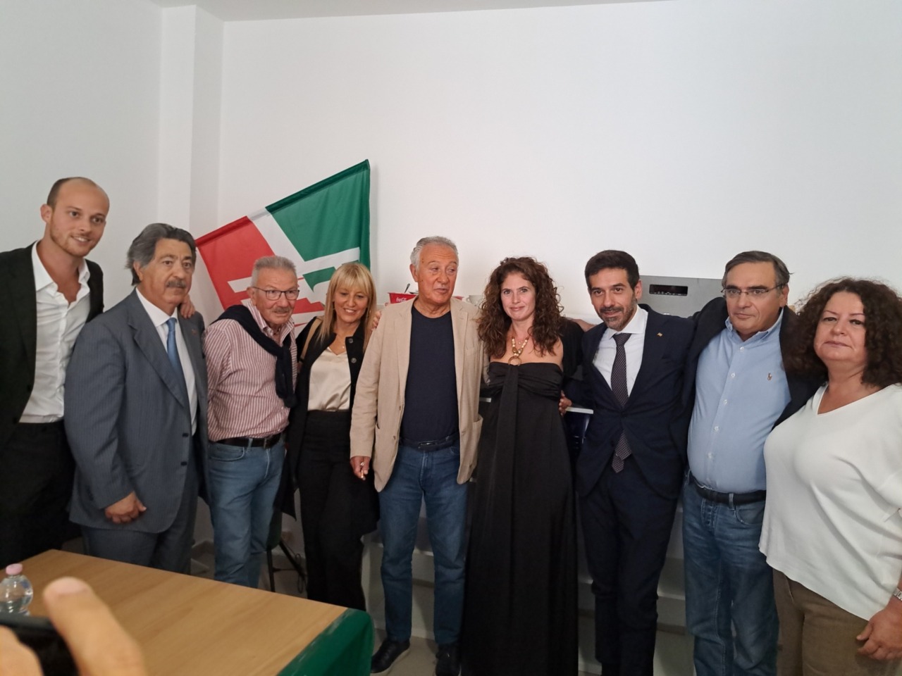 Forza Italia apre la nuova sede... e la campagna elettorale