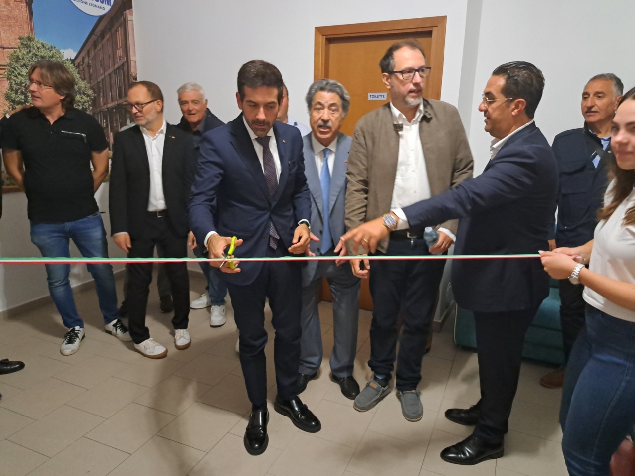 Forza Italia apre la nuova sede... e la campagna elettorale