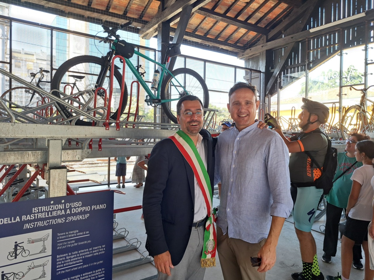 Inaugurata la velostazione: sarà aperta dalle 5 del mattino all'1 di notte