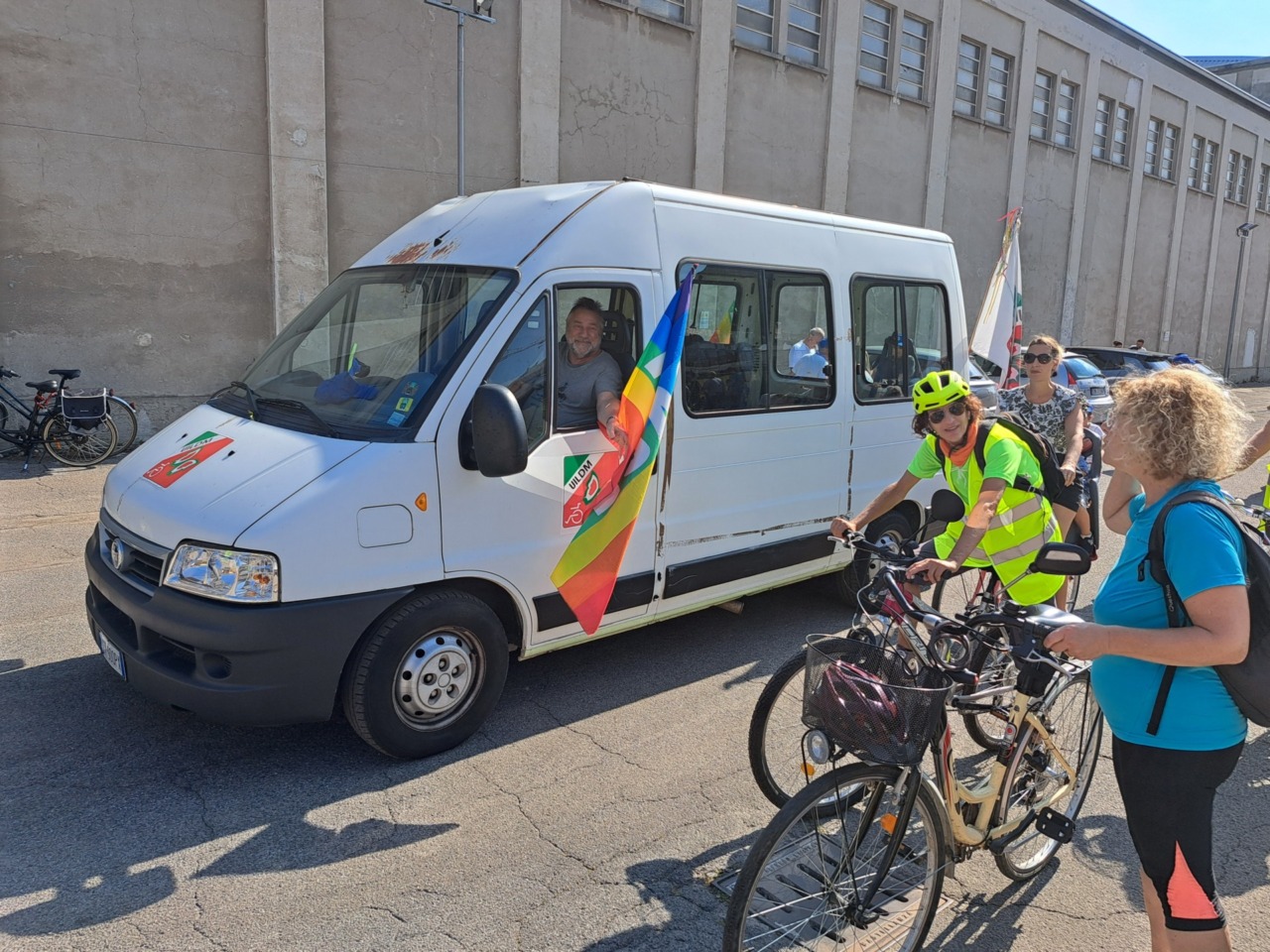 Inaugurata la velostazione: sarà aperta dalle 5 del mattino all'1 di notte