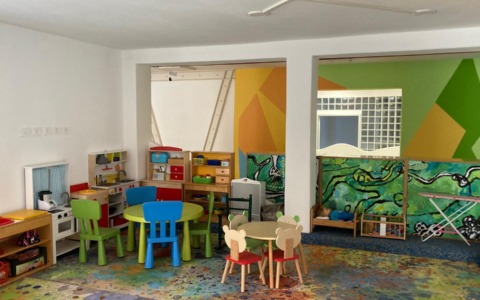 Scuola dell’infanzia Ferrario, lezioni al via con il nuovo look