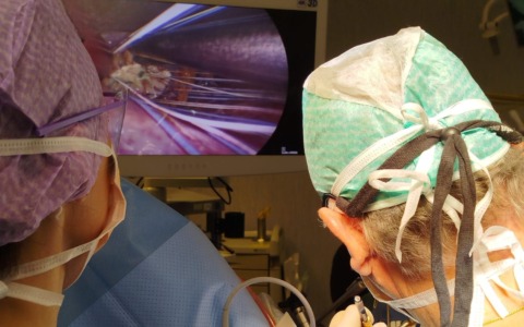 Sostituzione della valvola aortica: un nuovo approccio mini invasivo