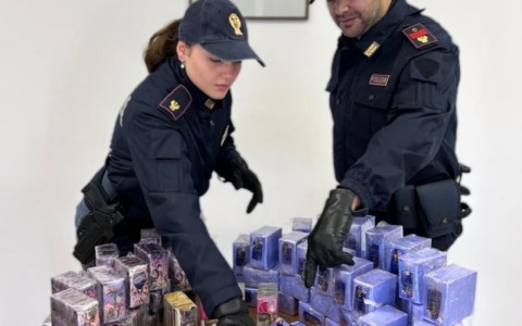 Arrestato 19enne: in box nascondeva 43 chilogrammi di hashish