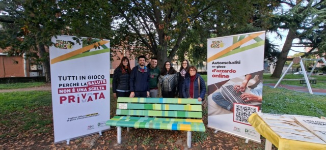 Inaugurata la panchina contro il rischio del gioco d’azzardo patologico