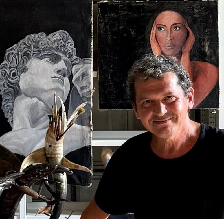 Mauro Fusè tra i 250 finalisti di tutto il mondo con l’opera «Ritratto di donna»