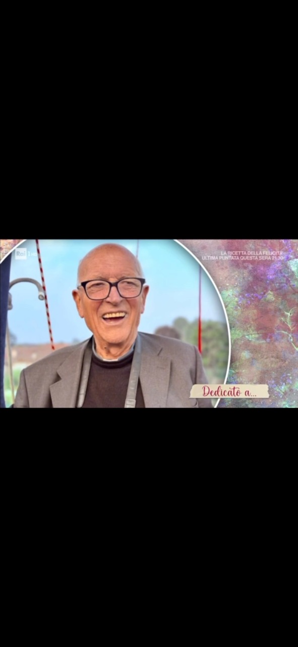 Don Luigi Colombo ha festeggiato i suoi 80 anni in tv