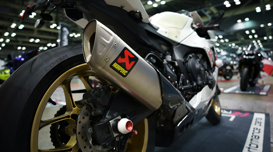 Come scegliere lo scarico aftermarket perfetto per la tua moto