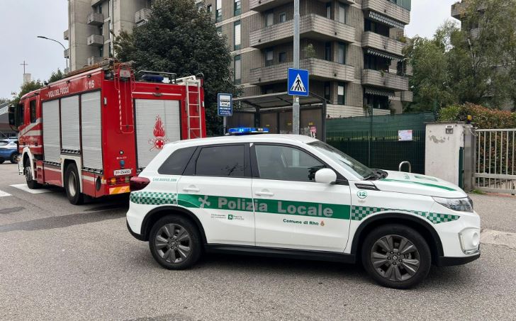 Modifica la rete interna dell’appartamento e genera una fuga di gas