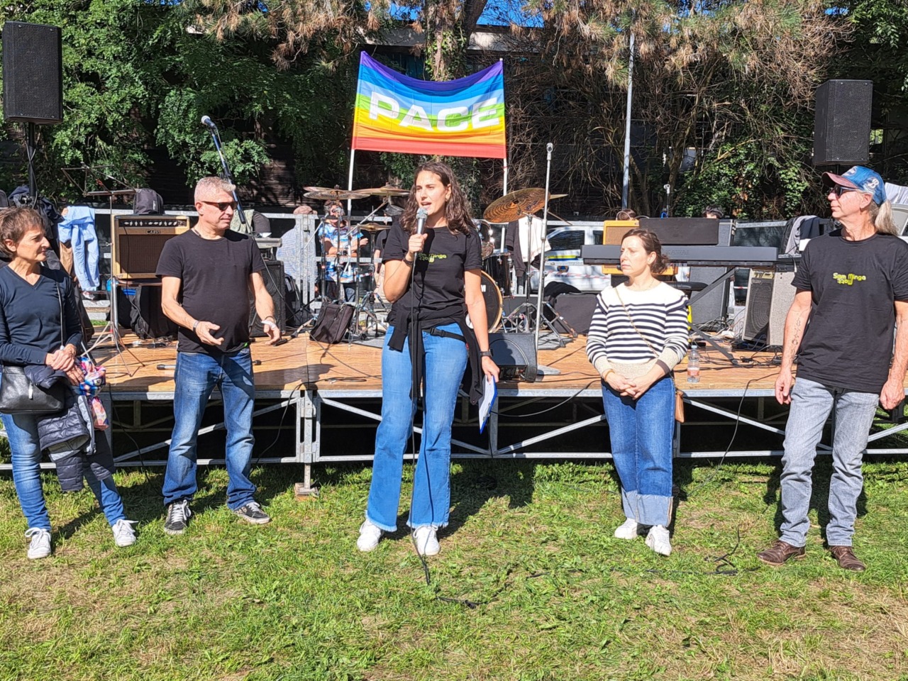 Marco Cavallo all'ingresso del Cps: inaugurato il murale inclusivo