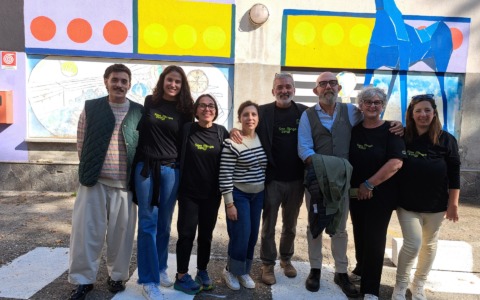 Marco Cavallo all’ingresso del Cps: inaugurato il murale inclusivo