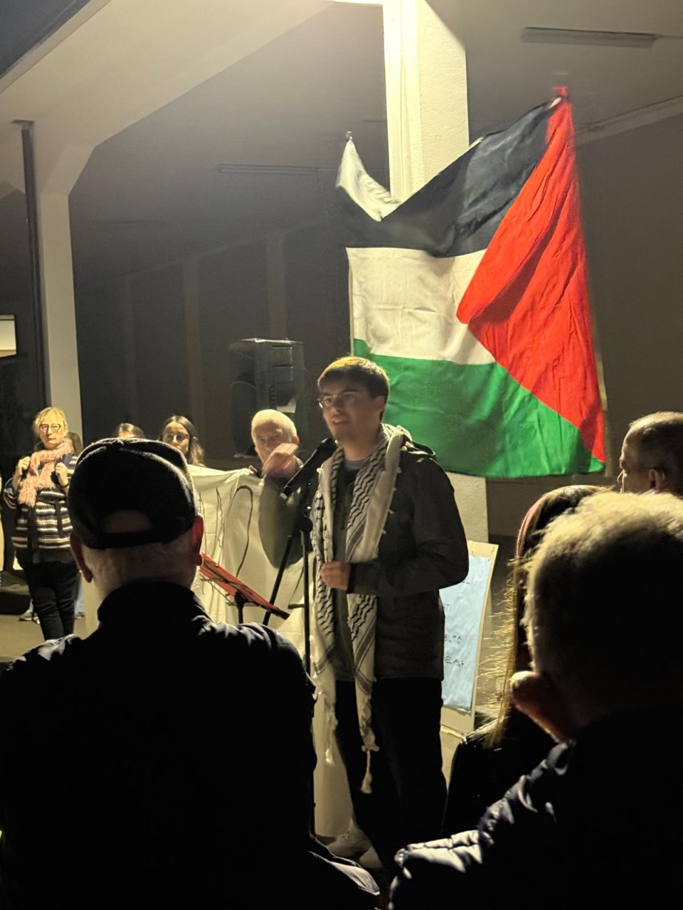 nerviano- fiaccolata per gaza-paoloromano